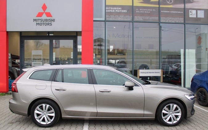 Volvo V60 cena 104900 przebieg: 120763, rok produkcji 2019 z Biała małe 781